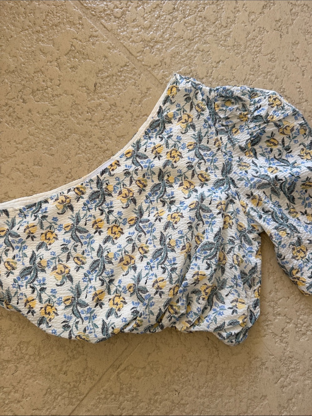 En Saison White Floral-Print Top